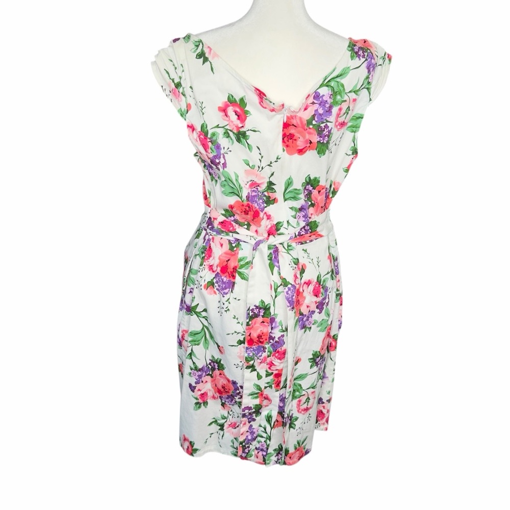 Belle Poque Floral Sweetheart Retro 50s Dress in White with Pink & Purple Blooms - Picture 5 of 10